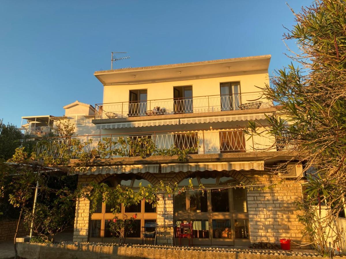 Rooms 22 - Beachfront Primošten Exterior foto